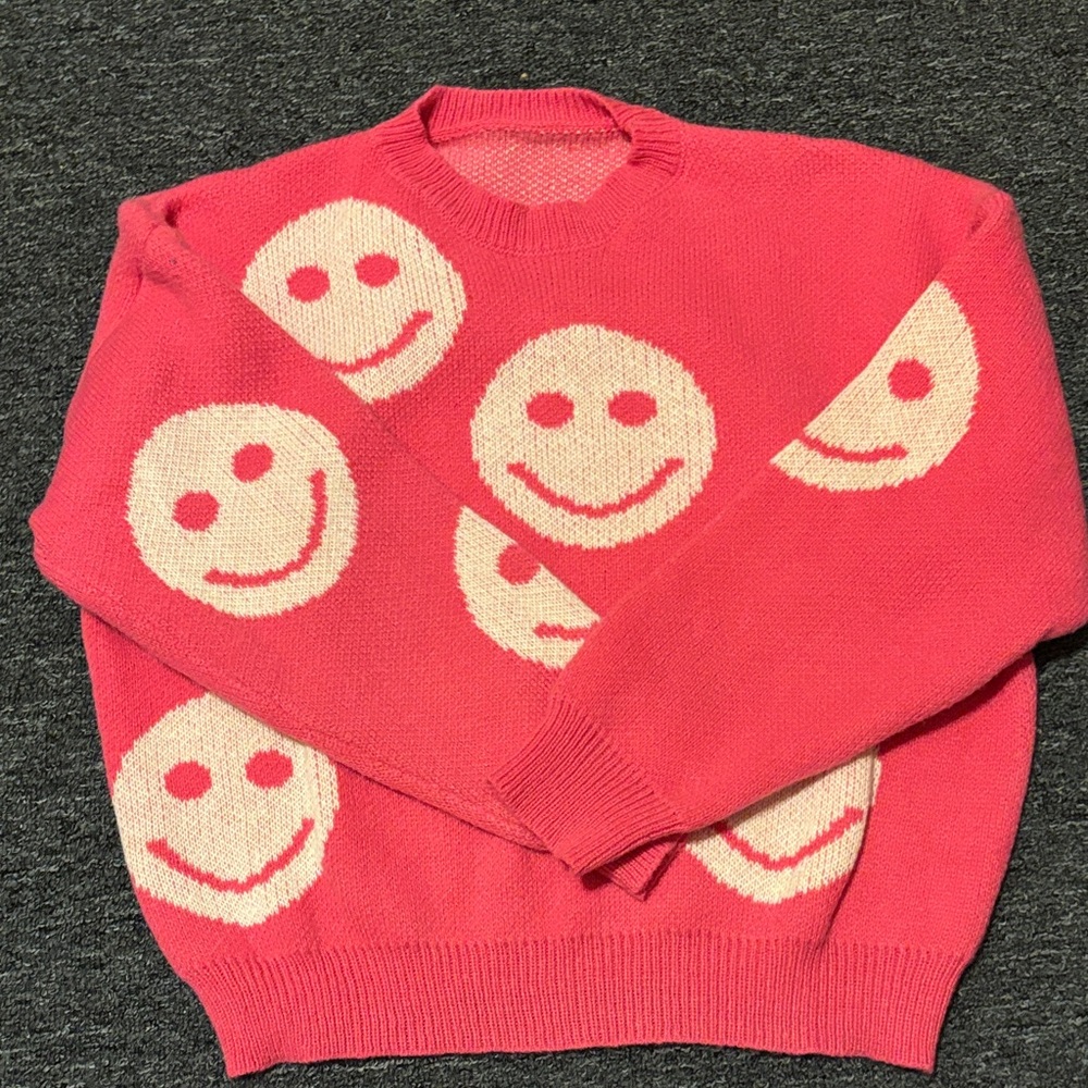 NWOT Boutique Oversized Pink Smiley Face Sweater